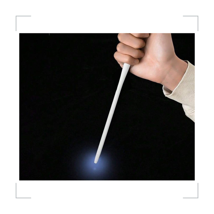 [BG_UNKNOWN] Harry Potter Light-Up Wand Pen