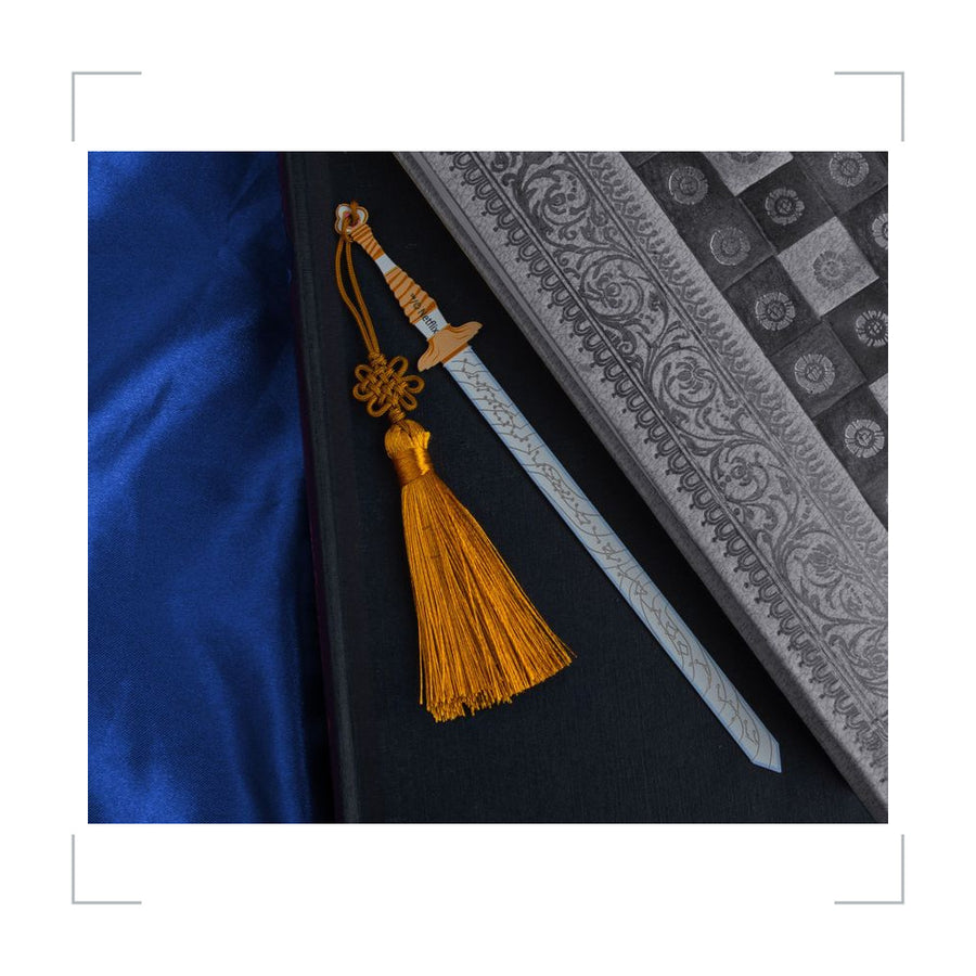[BG_UNKNOWN] Cinereplicas Kpop Demon Hunters Stainless Steel Bookmark