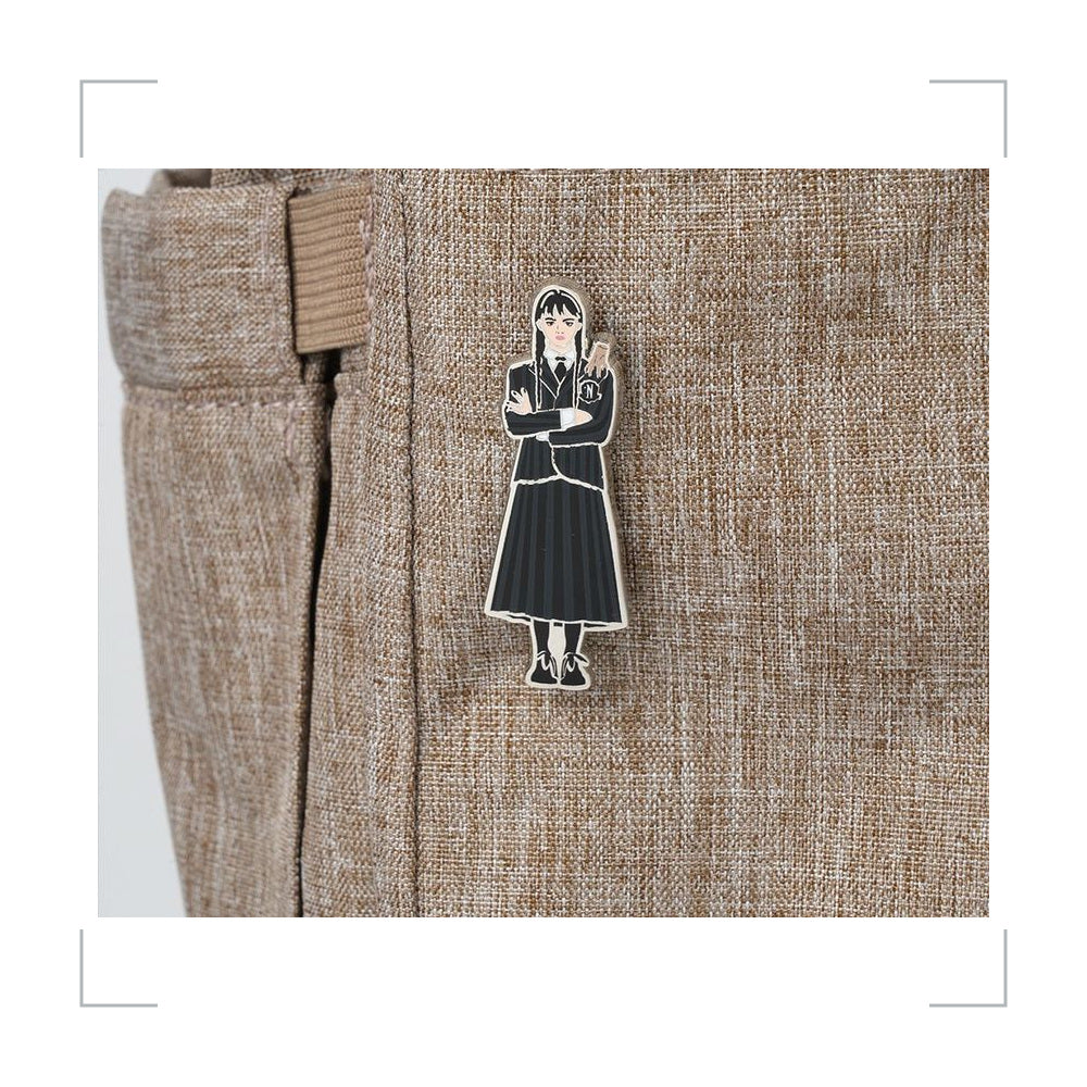 [BG_UNKNOWN] Wednesday Zinc Alloy Pin 3